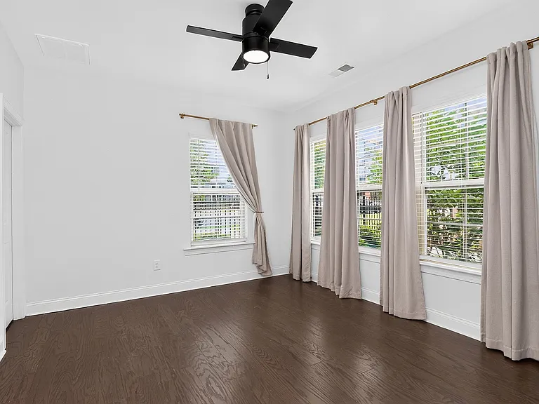 1105 Towns Hill Way — Photo 31