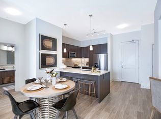 1500 Westbranch Dr APT 406, McLean, VA 22102