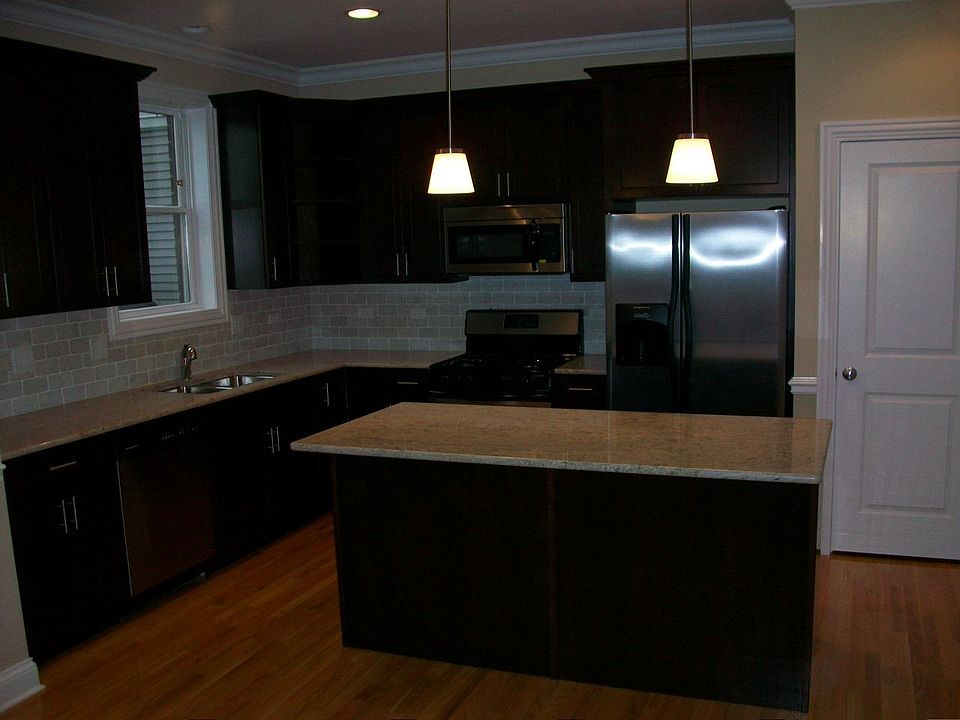 1st image of 2847 N Southport Ave #K303