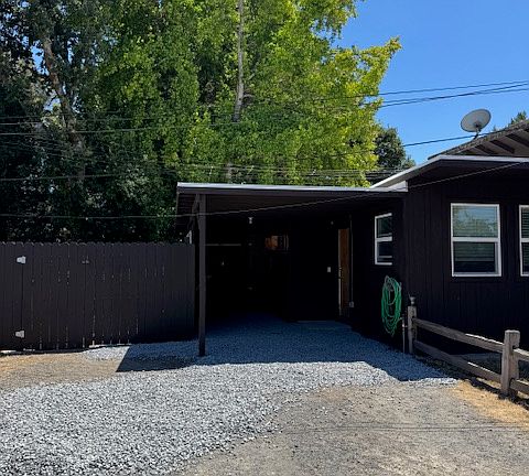 4th image of 4065 Gravenstein Hwy S #1