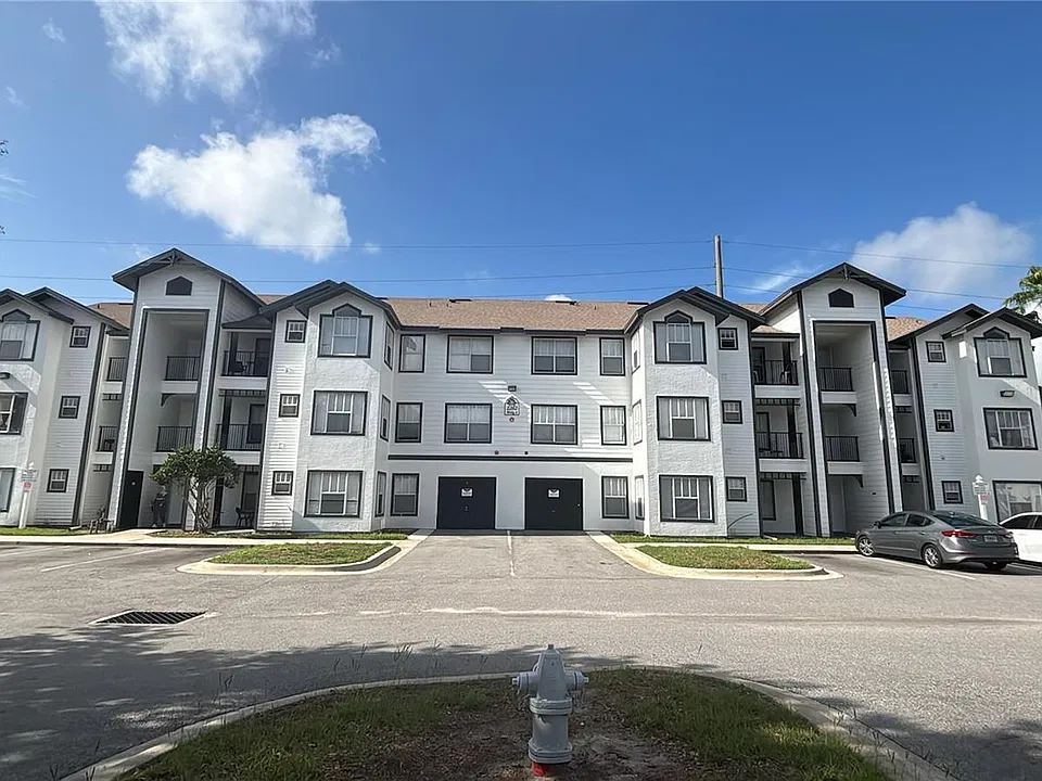 2212 Grand Cayman Ct #1631