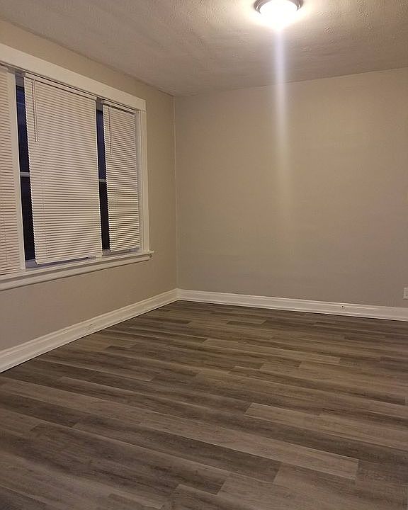 1st image of 5633 Dewey Ave