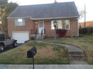 222 W 40th St, Reading, PA 19606