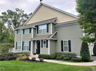 74 Fairways Dr, Middletown, NY 10940