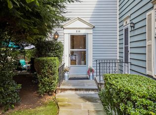 114 Greenwich Hills Dr UNIT 114, Greenwich, CT 06831