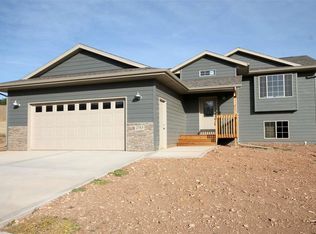 2585 Meadow Dr, Sturgis, SD 57785