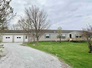 209 N Main St, Swayzee, IN 46986