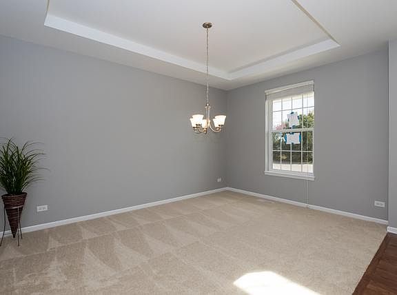 4th image of 2350 Egret Ct