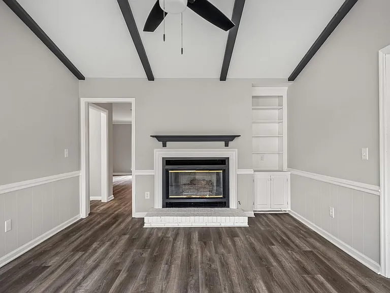 1137 Brentwood Point — Photo 14