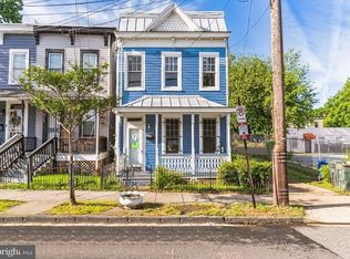 1317 W St SE, Washington, DC