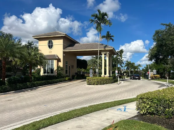 1331 Pebble Ridge Ln, West Palm Beach, FL 33411