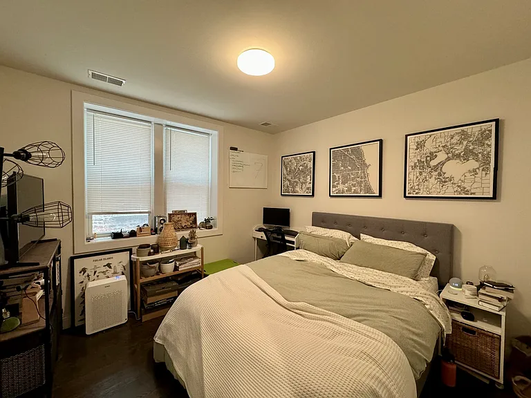 2020 W Division St #2 — Photo 13