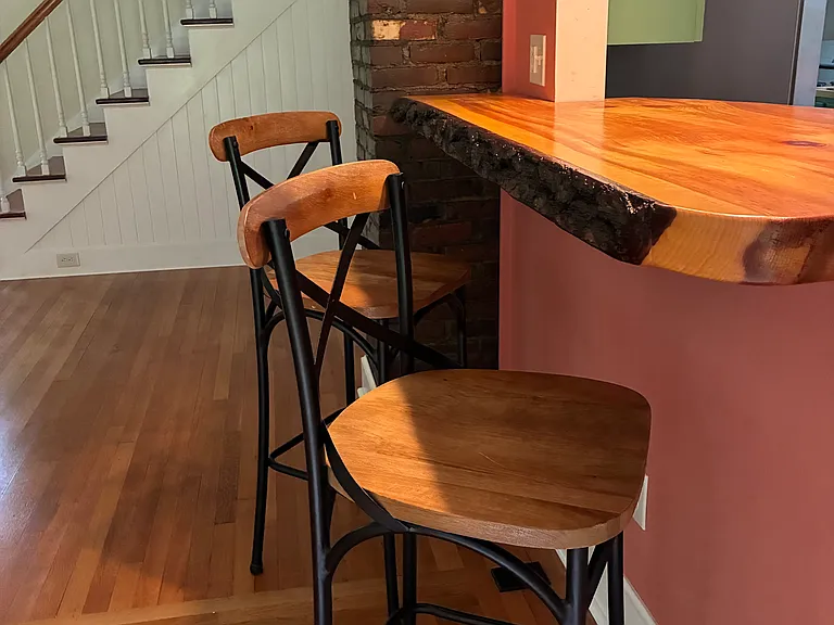 Breakfast bar