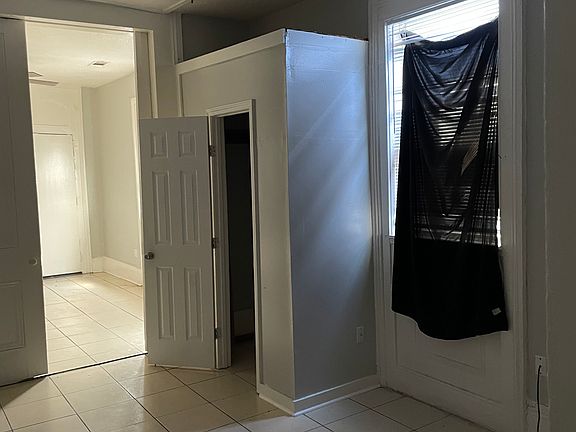 4th image of 2309 Bienville Ave #2311