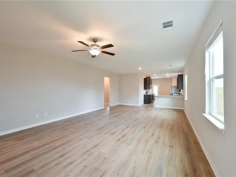 218 Mount Vernon Way — Photo 7