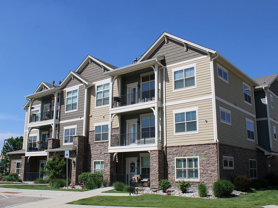 1st image of 4642 Hahns Peak Dr #202