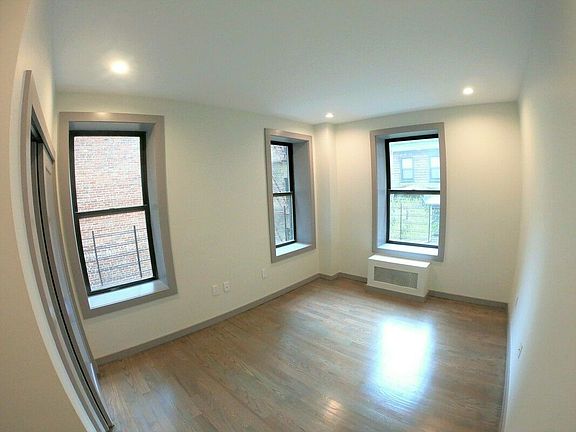 5th image of 550 W 157th St #35