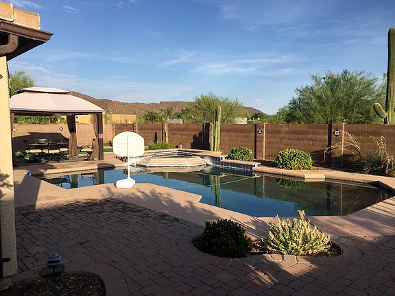 5th image of 8215 N Sombrero Point Dr