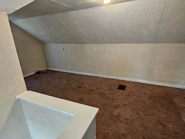 4239 Asbury Dr — Photo 6