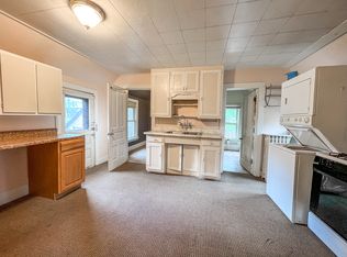 915 Pine St #2, Marquette, MI 49855