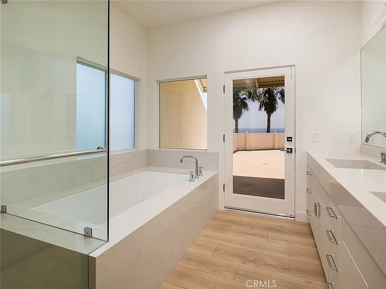 7331 Vista Del Mar Ln — Photo 21