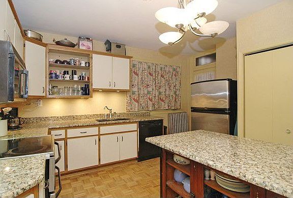 5th image of 6800 S Crandon Ave APT 1