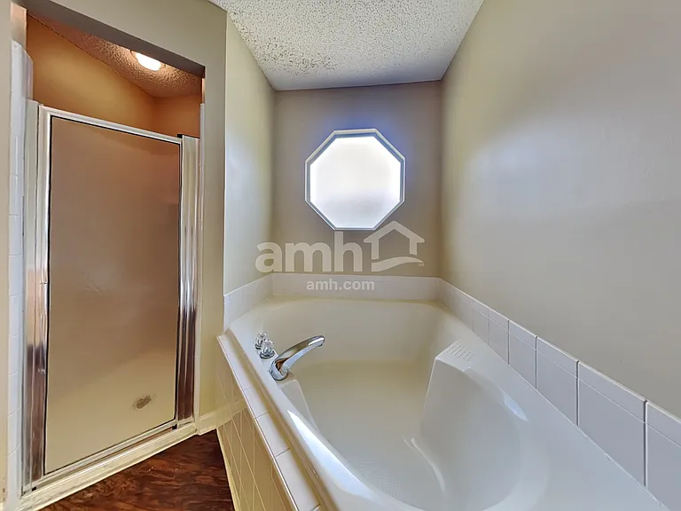 8724 Springtree Rd — Photo 14