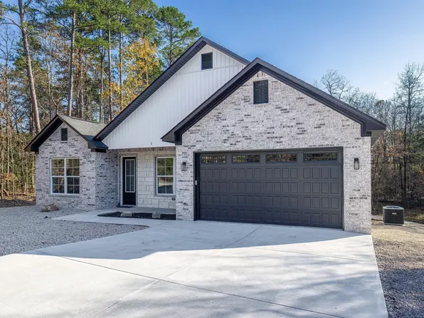 3 Sanchez Way, Hot Springs Village, AR 71909