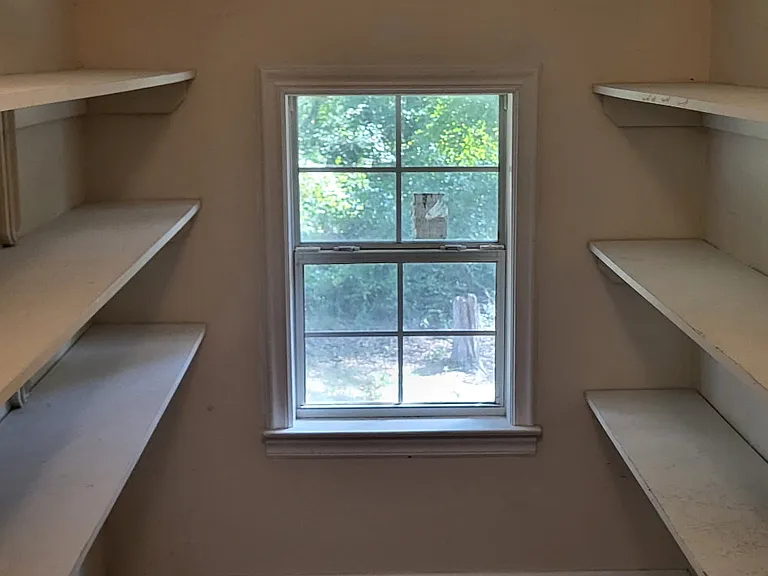 797 Georgia St — Photo 8