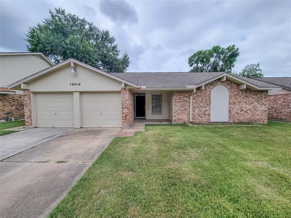 19318 Gagelake Ln, Houston, TX 77084