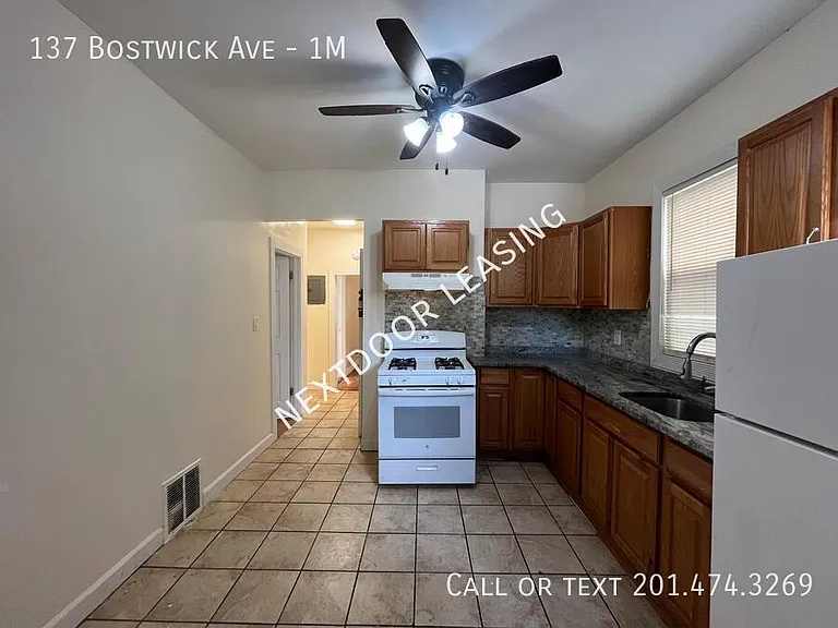 137 Bostwick Ave #1M — Photo 3