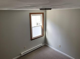 435 4th St APT 2, Fall River, MA 02721