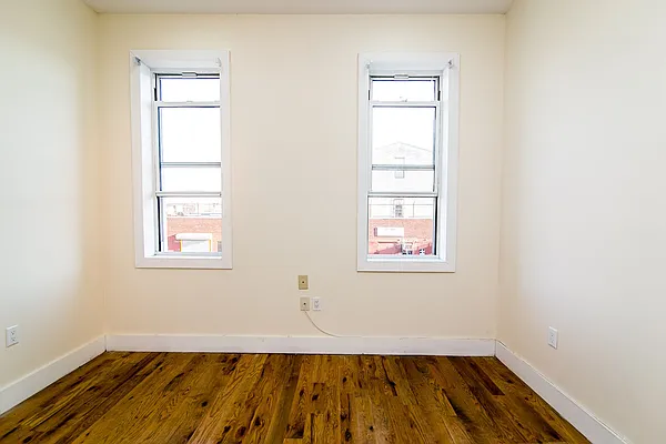Rented by Nooklyn NYC LLC | media 9