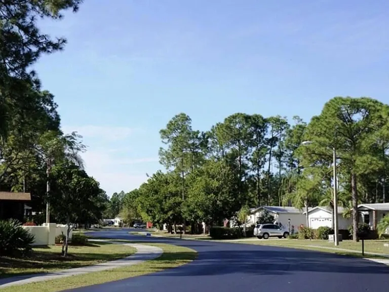 19124 Meadow Brook Ct — Photo 16