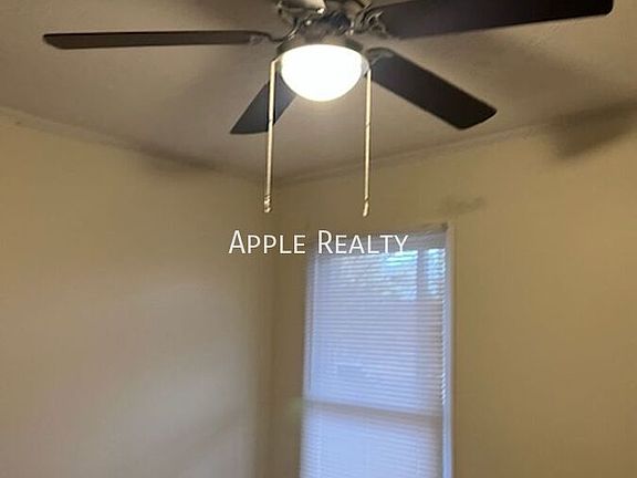 5th image of 311 Swift Ave APT 302