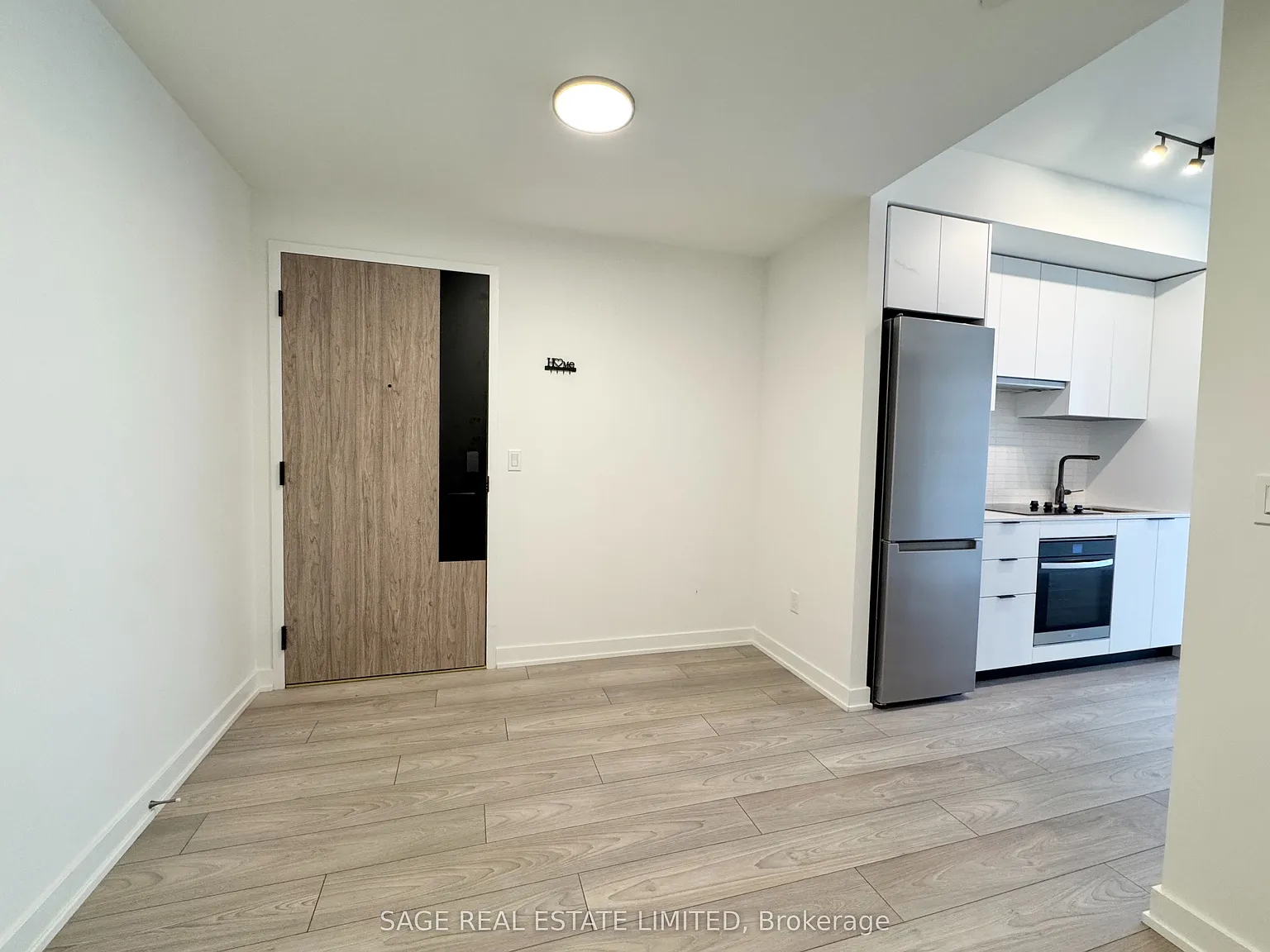2 bed, $2,300 — Photo 4