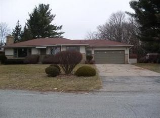 1845 Rondo St SE, Kentwood, MI 49508