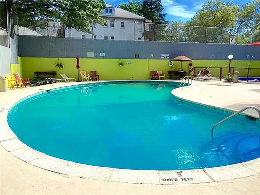 Rented by Poljan Properties Inc. | media 21