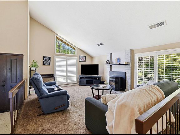 4th image of 3283 Cambridge Rd