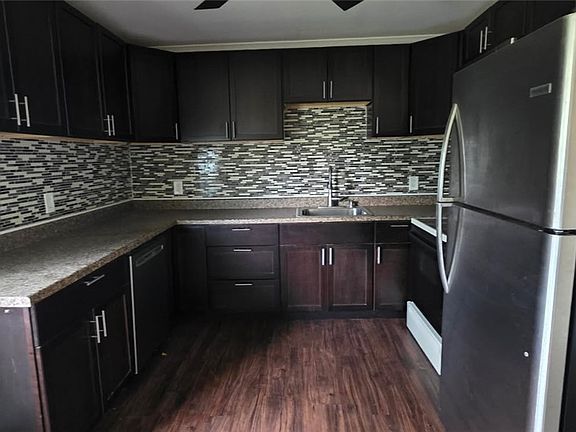 4th image of 1097 Carter Dr