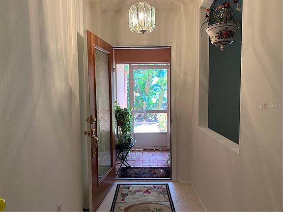 4th image of 4601 Hamlets Grove Dr
