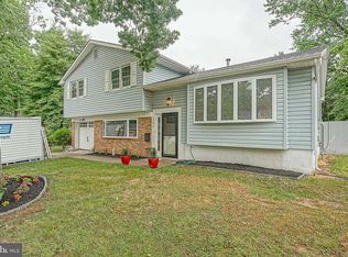 384 Merion Rd, Turnersville, NJ 08012