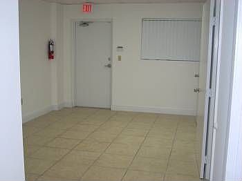 3rd image of 2612 NW 112th Ave