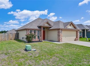 5281 Sagewood Dr, College Station, TX 77845