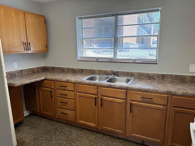 100 Ridge View Ln #1 — Photo 9