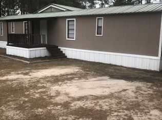 7101 Sweetwater Dr, Blackshear, GA 31516