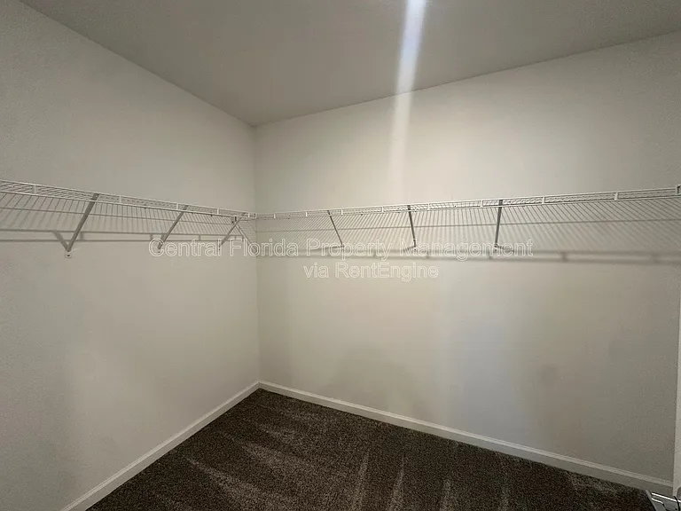 373 Pineywoods St — Photo 16