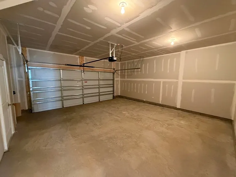 1073 Balsam — Photo 13