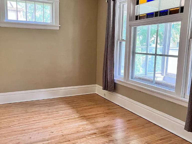 1741 Van Buren Ave — Photo 7
