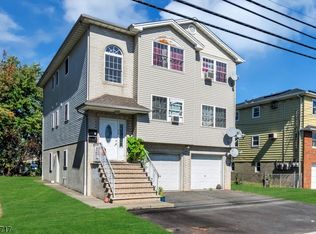916 Hampden St, Linden, NJ 07036